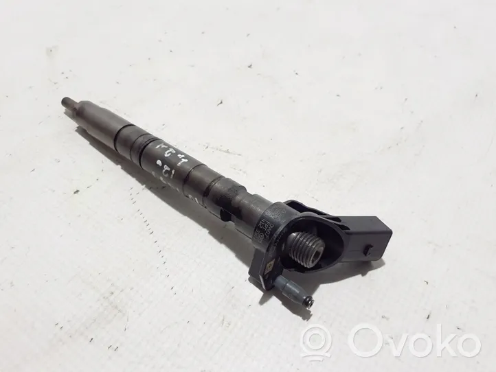 Volkswagen Touareg II Injecteur de carburant 057130277AM