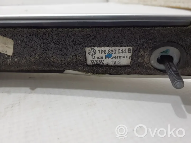 Volkswagen Touareg II Roof bar rail 7P6860044B