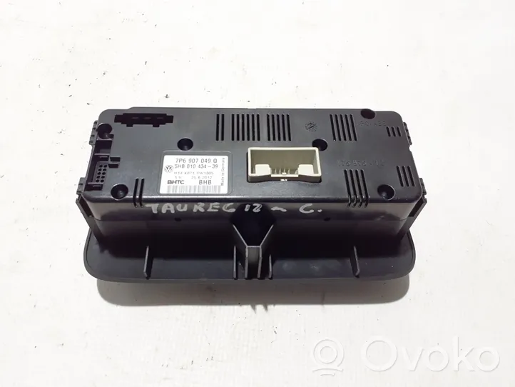 Volkswagen Touareg II Air conditioner control unit module 7P6907049Q