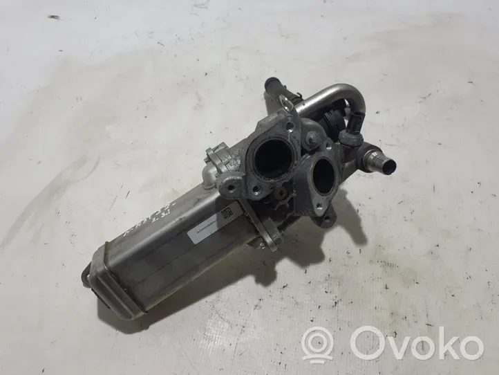 Renault Master III EGR valve cooler 147355889R