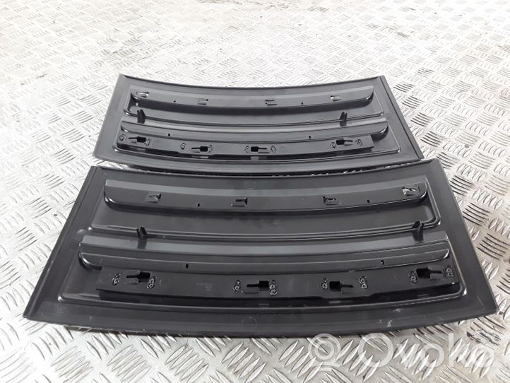 Land Rover Range Rover L405 Pretmiglas luktura dekoratīvais režģis GB1BWP24043