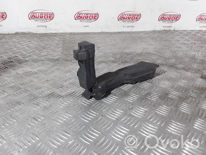 Audi A4 S4 B8 8K Support, joint d'aile caoutchouc en mousse 8K0823722