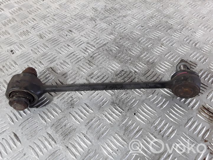 Land Rover Range Rover L322 Wahacz prowadzący osi tylnej RGD000180