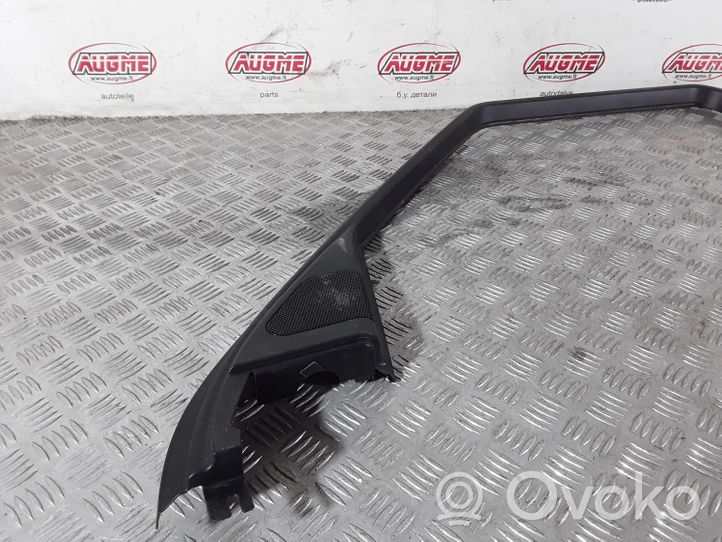 Land Rover Range Rover L322 Rivestimento modanatura del vetro della portiera anteriore 51337000677