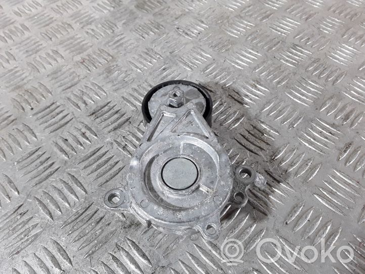 Toyota RAV 4 (XA50) Lichtmaschine Riemenspanner Spannrolle Keilrippenriemen Keilriemen 