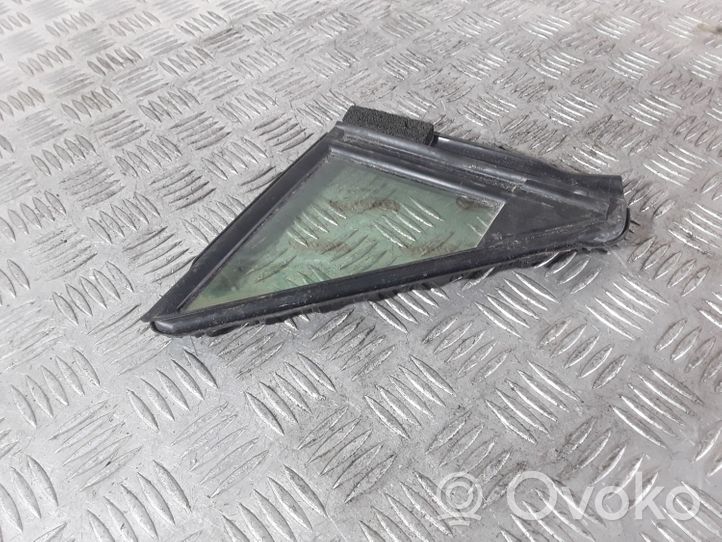 Toyota RAV 4 (XA50) Front door vent window glass four-door E643R00034