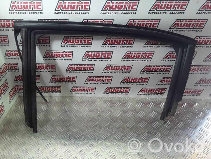 Citroen C3 Muu takaoven verhoiluelementti 9813202180