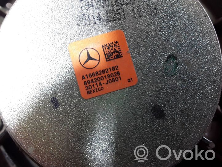 Mercedes-Benz GL X166 Etuoven kaiutin A1668202102
