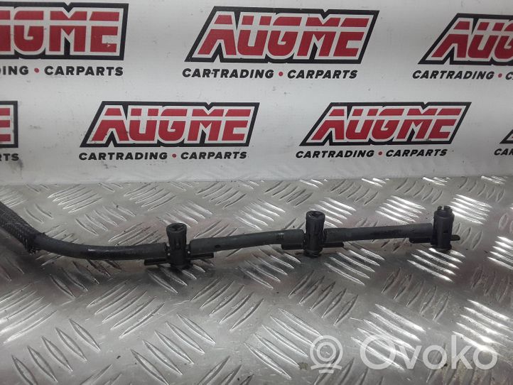 Audi A4 S4 B8 8K Linea/tubo flessibile di ritorno del carburante 2136300