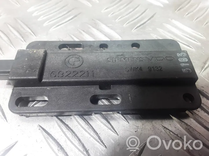 BMW 7 F01 F02 F03 F04 Moduł / Sterownik systemu uruchamiania bezkluczykowego 6922211