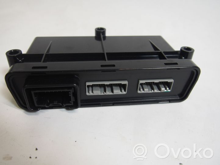 Tesla Model S Door control unit/module 100310100E