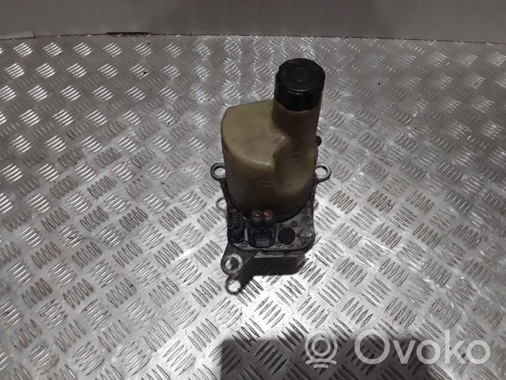 Volvo V50 Pompe de direction assistée 5N513K514AD