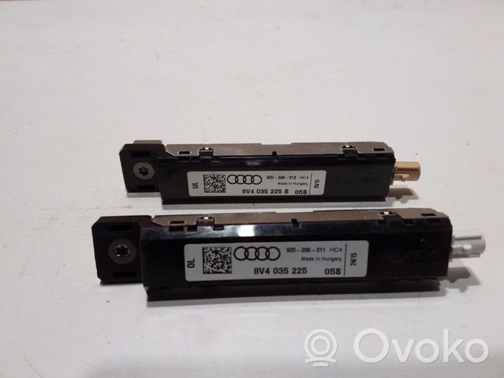 Audi A3 S3 8V Antenos stiprintuvas 8V4035225B