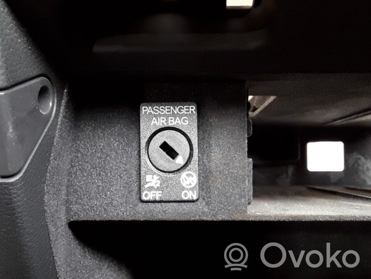 Audi A3 S3 8V Schowek deski rozdzielczej / Komplet 8V1857035B