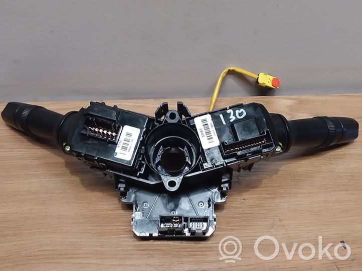 Hyundai i30 Lenkwinkelsensor Airbagschleifring Wickelfeder 934101M630