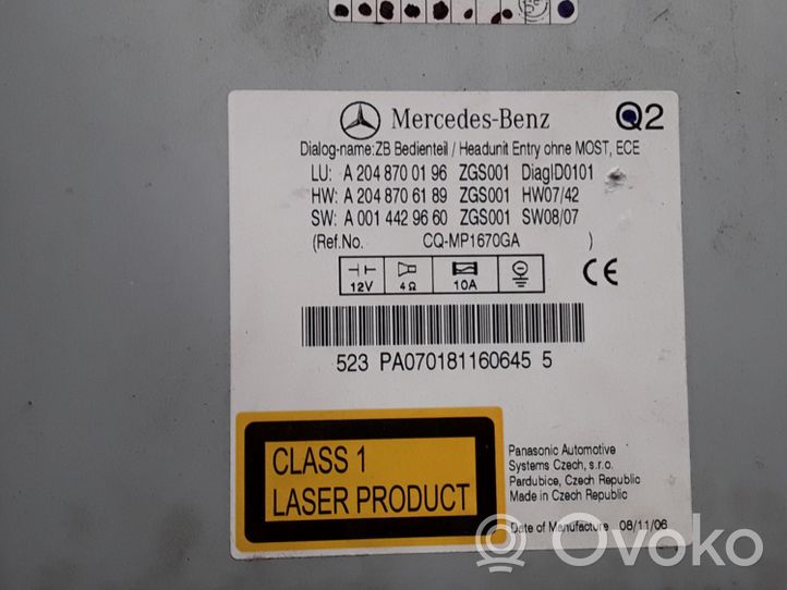 Mercedes-Benz C AMG W204 Unité principale radio / CD / DVD / GPS A2048700196
