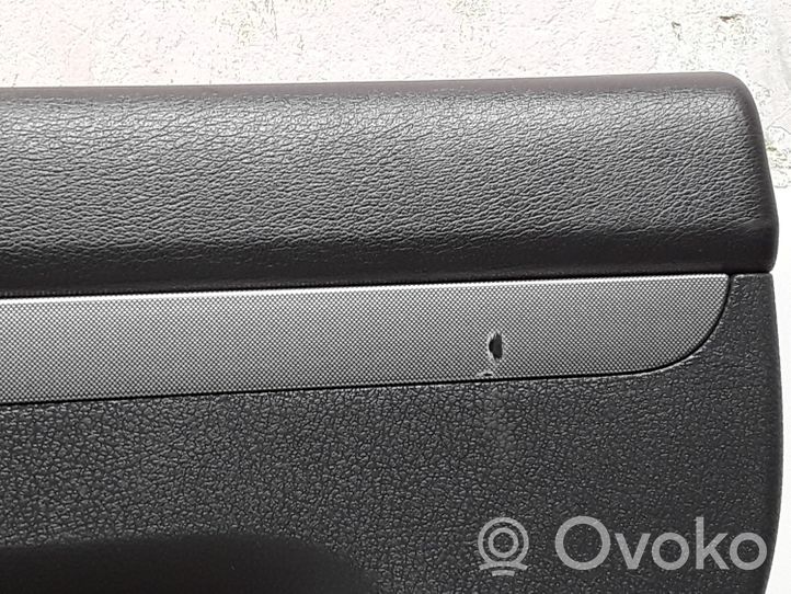 Volkswagen Touran I Garniture panneau de porte arrière 1T0867212