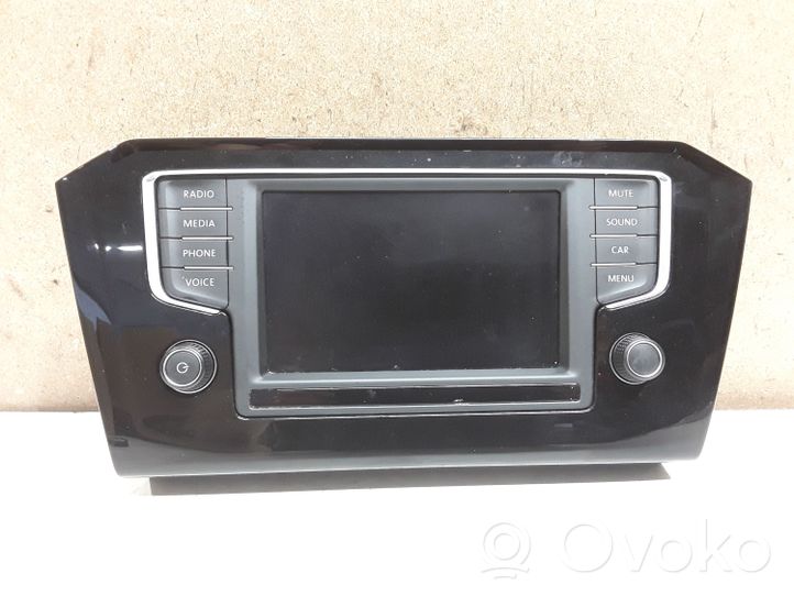 Volkswagen Passat Alltrack Radio/CD/DVD/GPS-pääyksikkö 3G0919605B