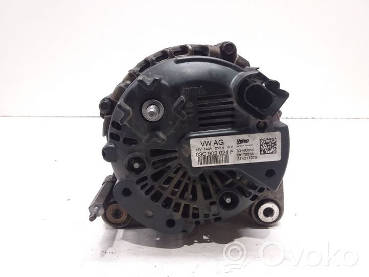 Volkswagen PASSAT B7 Generatore/alternatore 03C903024F