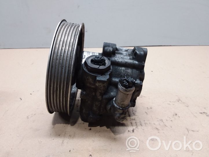 Audi A6 S6 C6 4F Vairo stiprintuvo siurblys 4F0145155E