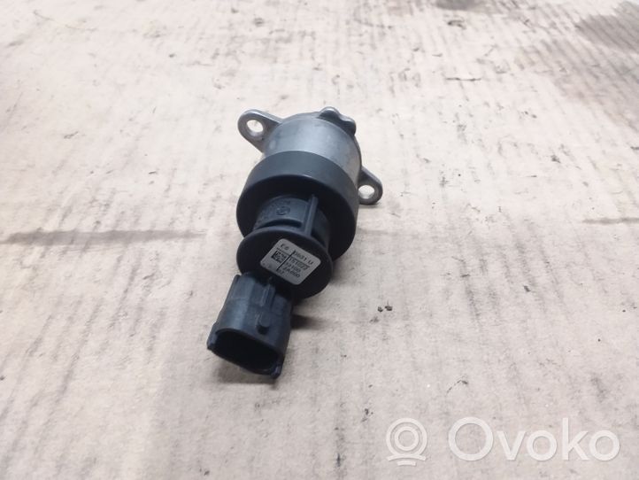 KIA Ceed Regolatore di pressione del carburante 331002A600