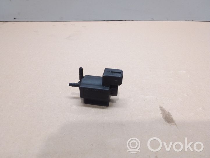 Volvo V70 Electrovanne Soupape de Sûreté / Dépression 8699233