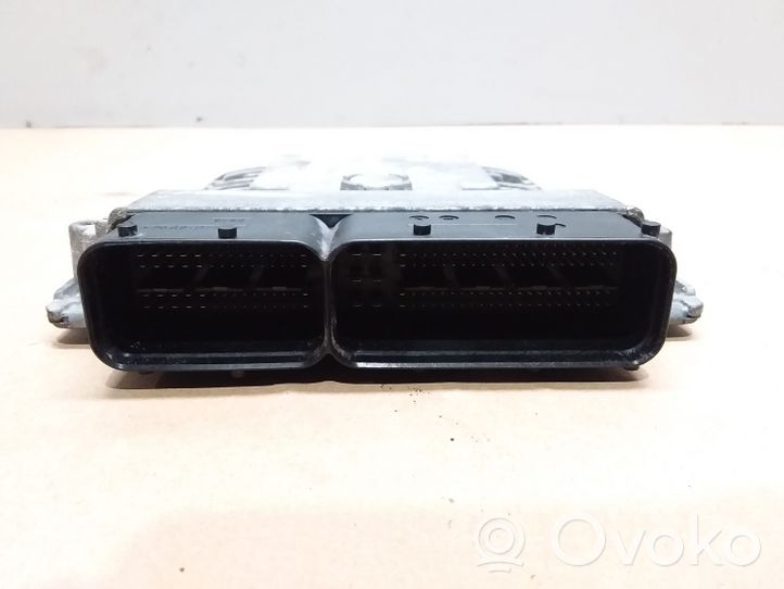 Skoda Fabia Mk3 (NJ) Calculateur moteur ECU 03F906070HP