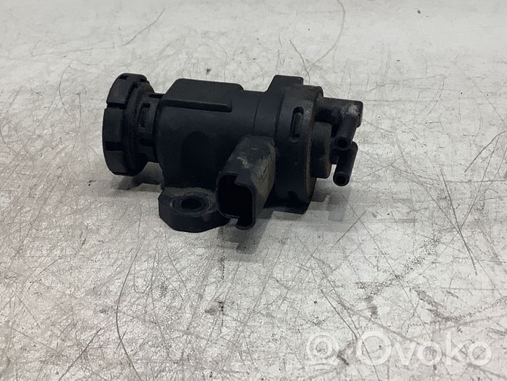 Peugeot 307 Vacuum valve 9635704380