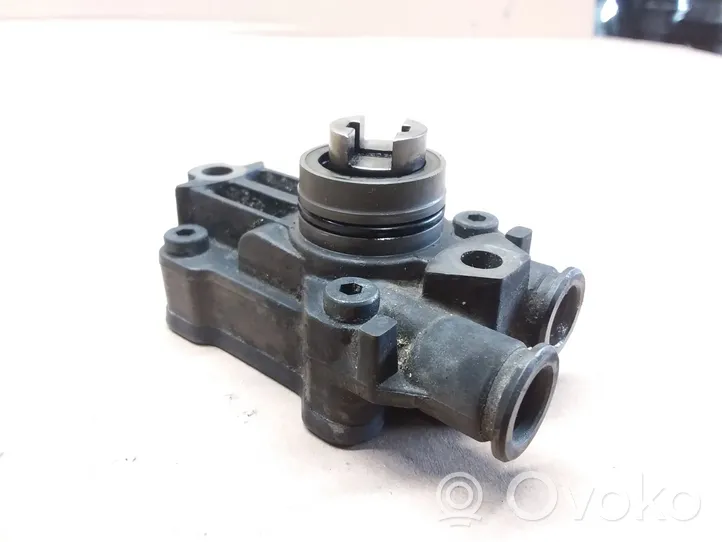 Mercedes-Benz S W220 Pompe d'injection de carburant à haute pression A6110900350