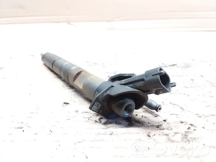 Toyota Auris 150 Fuel injector 236700W020