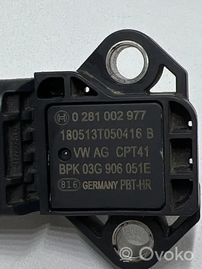 Volkswagen PASSAT B7 Air pressure sensor 03G906051E