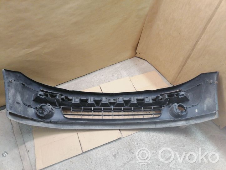 Nissan Kubistar Priekšējais bamperis 8200186284