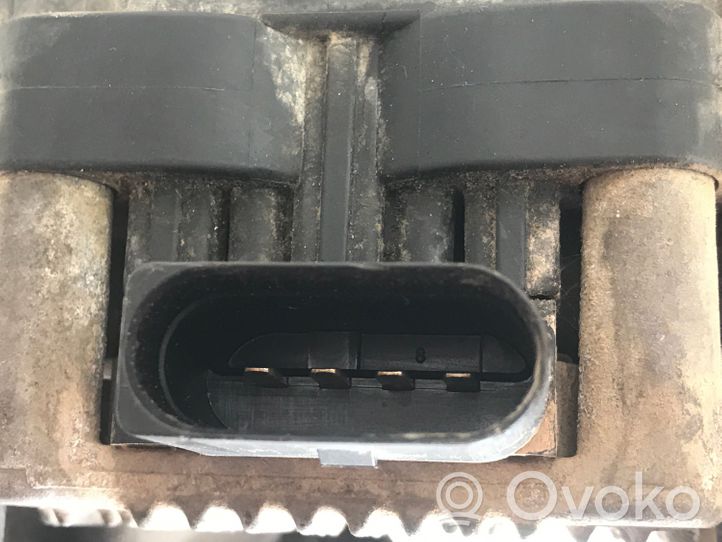 Seat Cordoba (6K) Cewka zapłonowa wysokiego napięcia 032905106B