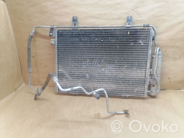 Renault Kangoo I Radiateur condenseur de climatisation 7700301253