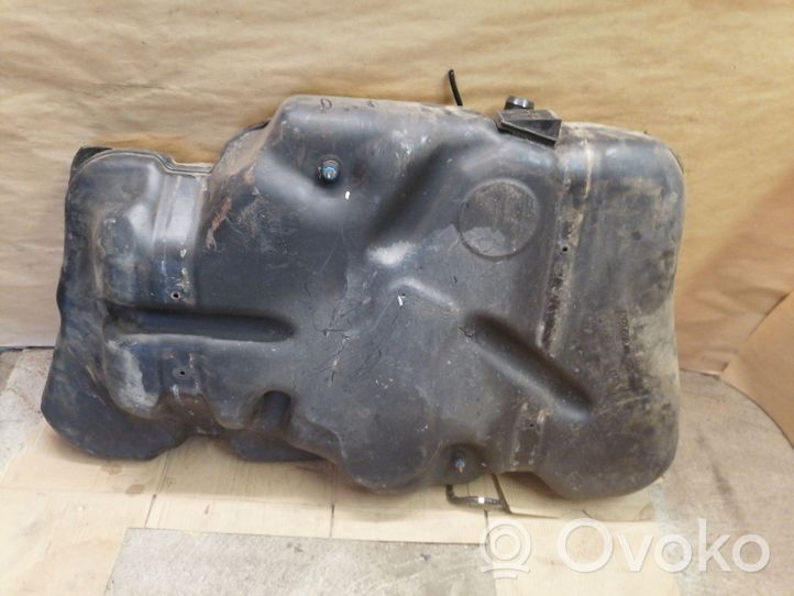 Volvo V70 Serbatoio del carburante 30792797