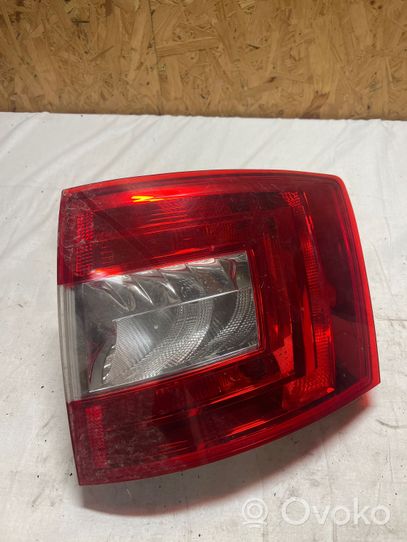 Skoda Octavia Mk3 (5E) Lampa tylna 5E9945096