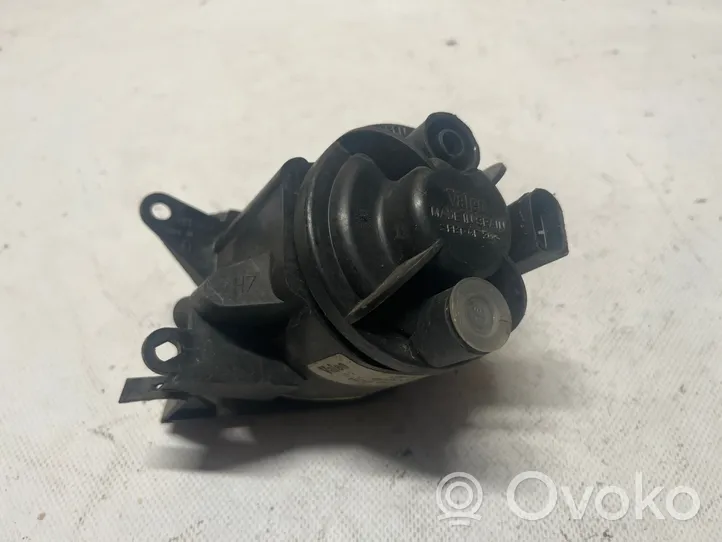 Audi A4 S4 B5 8D Altra parte esteriore 8D0941700B