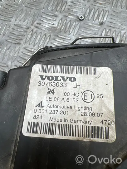 Volvo V50 Phare frontale 0301237201