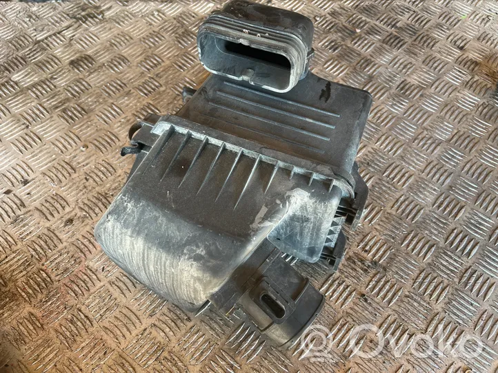 KIA Sportage Scatola del filtro dell’aria 281102Y300