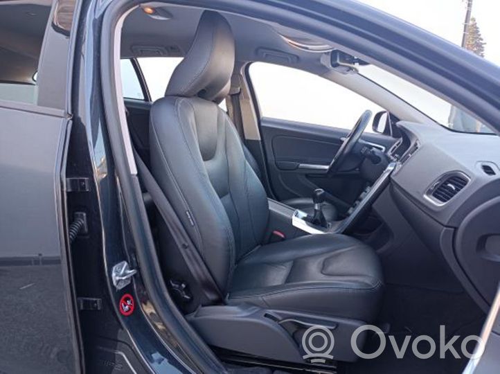 Volvo V60 Set di rivestimento sedili e portiere 