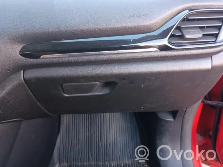 Ford Fiesta Cassetto/ripiano 