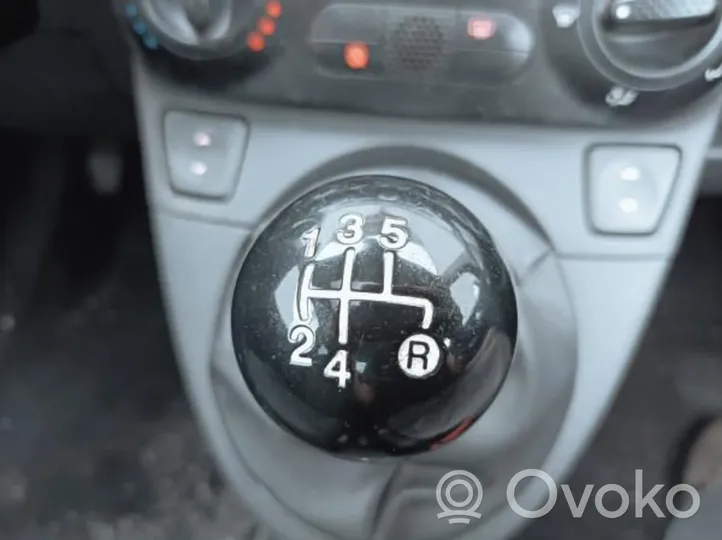 Fiat 500 Commutateur / bouton de changement de vitesse 