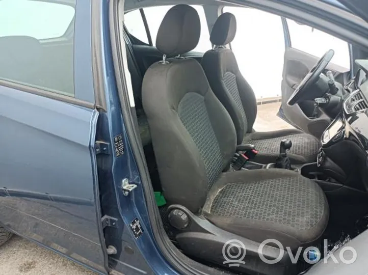 Opel Corsa E Sėdynių / durų apdailų komplektas 