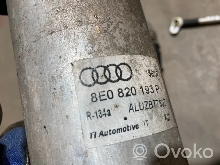 Audi A4 S4 B7 8E 8H Oro kondicionieriaus vamzdelis (-ai)/ žarna (-os) 8E0260707BK