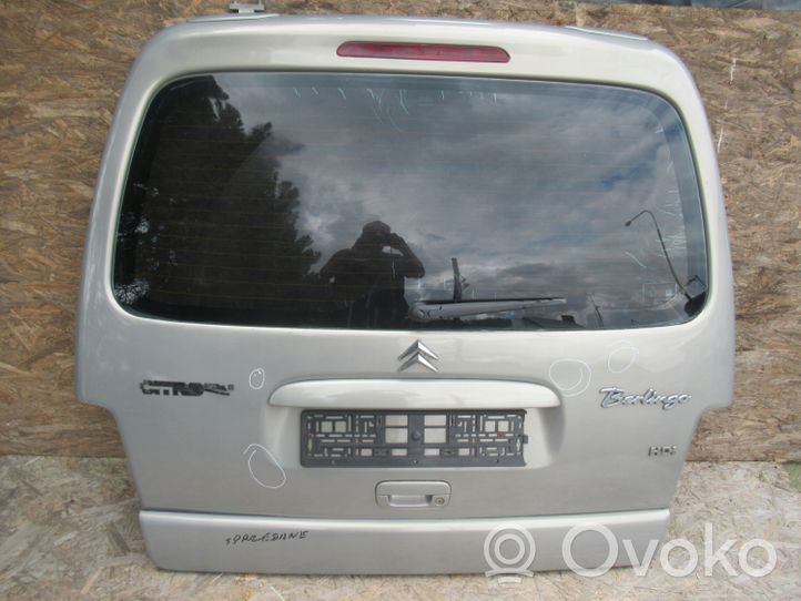 Citroen Berlingo Задняя крышка (багажника) 