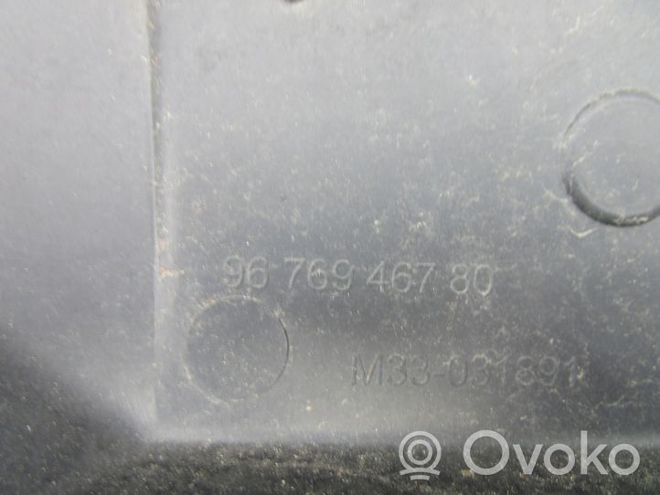 Peugeot 301 Kratka dolna zderzaka przedniego 9676946780