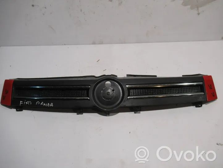 Fiat Panda II Maskownica / Grill / Atrapa górna chłodnicy 736363899