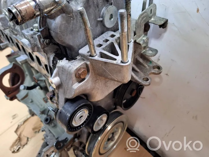 Fiat Qubo Silnik / Komplet 330A1000