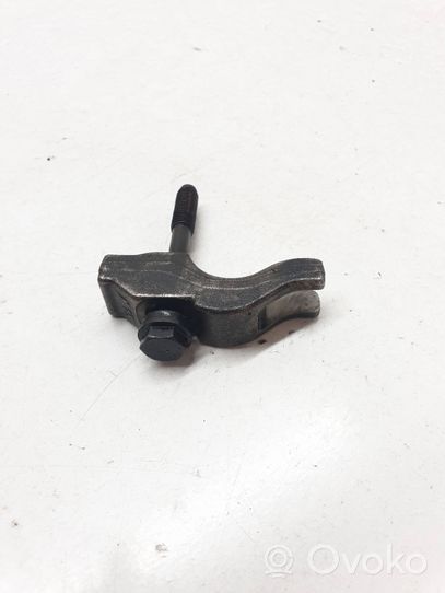 Opel Astra H Fuel Injector clamp holder 