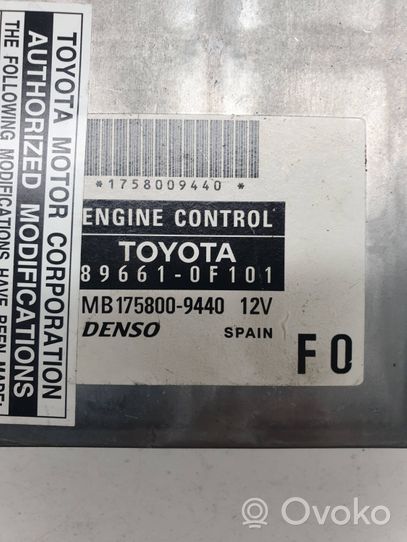 Toyota Corolla Verso AR10 Moottorin ohjainlaite/moduuli 896610F101